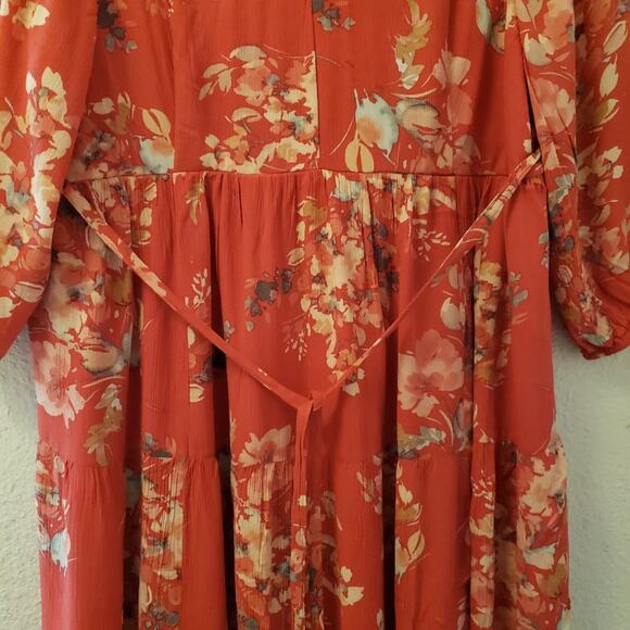 Torrid Voluminous Dress Size 2 Crinkle Gauze Floral Red Tie Neck Self Tie Belt - Picture 6 of 16